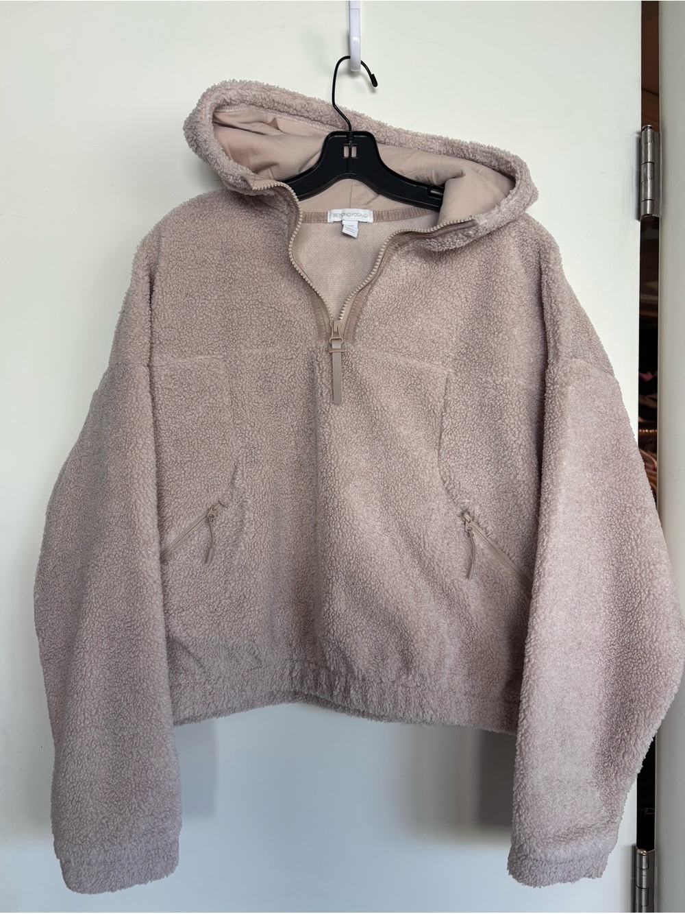 Beyond Yoga Unity 1/4 Zip Hoodie in Oat Latte size small